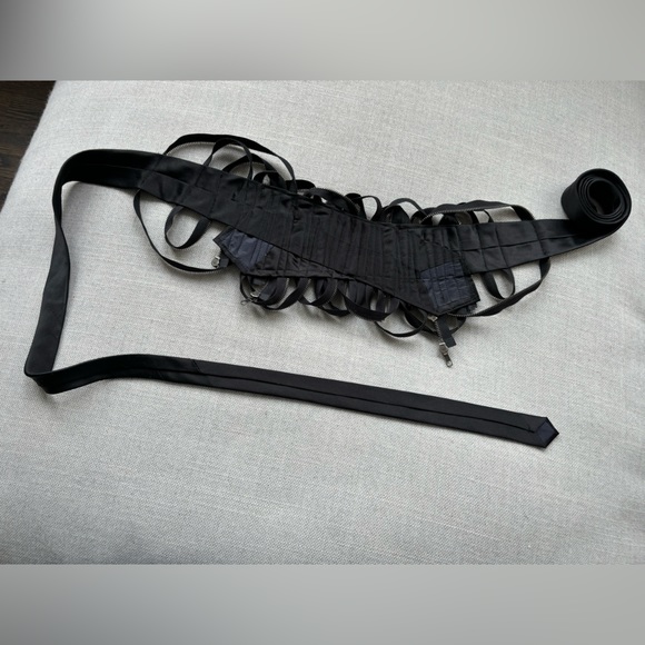 NWOT Sohung Designs Zipper belt - Picture 4 of 9